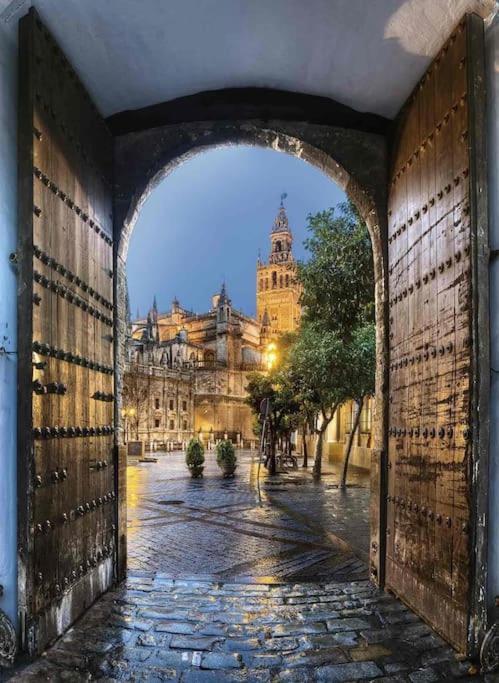 Precioso Apartamento En Centro Historico Siviglia Esterno foto